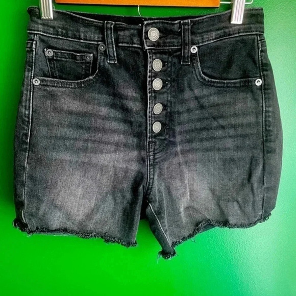 CLEARANCE Gap Cutoff Black Denim Jean Shorts 00 24 Hugh Rise 4” EUC Button Fly - Picture 1 of 6
